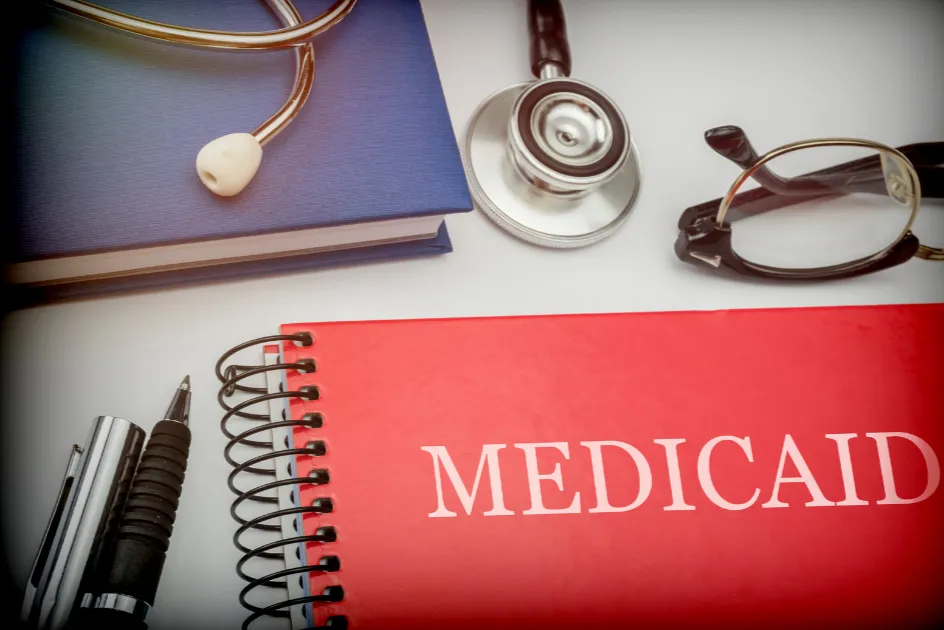 Illinois Medicaid MCO Transition 2027: Contracting, Billing & Continuity Checklist